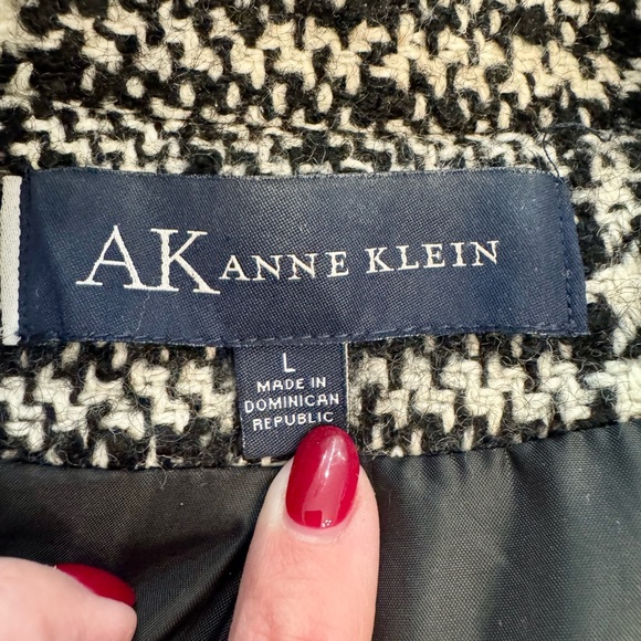 Ann Klein Wool Blend Black and White Plaid Belted Trench Coat - Picture 3 of 7